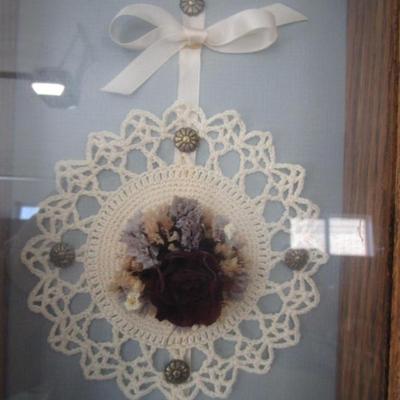 Framed shadow box: Three Roses with Doilies