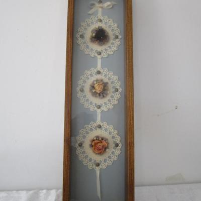 Framed shadow box: Three Roses with Doilies