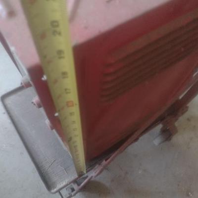 Dayton AC Arc Welder Model 3Z350 with Metal Cart