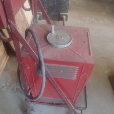 Dayton AC Arc Welder Model 3Z350 with Metal Cart