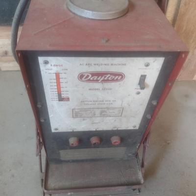 Dayton AC Arc Welder Model 3Z350 with Metal Cart