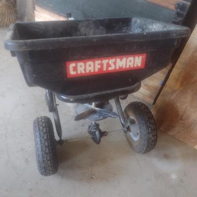Craftsman Pull Behind Lawn Spreader