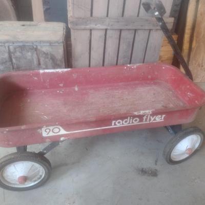 Vintage Radio Flyer 90 Metal Pan Pull Wagon