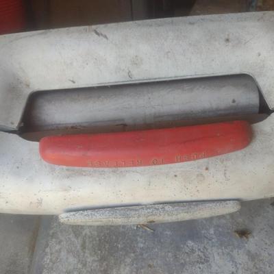 Antique Electric Washer with Ringer and Tub