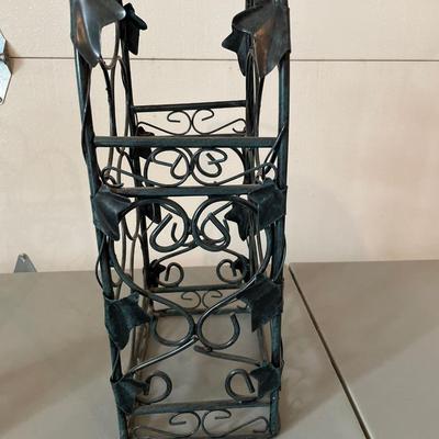 Eiffel Tower & wine rack