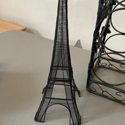 Eiffel Tower & wine rack