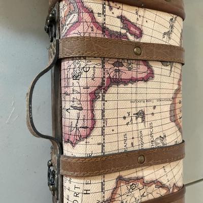 Vintage grinder, Italy pan and decor luggage