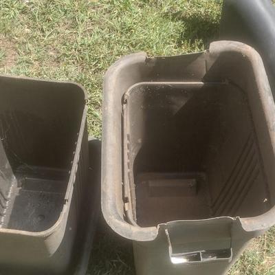 Cub Cadet Grass and Leaf Catcher System