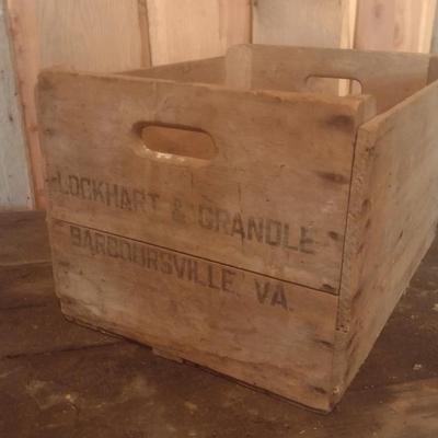 Vintage Lockhart and Grandle Barboursville, VA Orchard Box