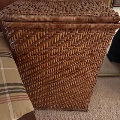 Sale Photo Thumbnail #312: See pics. Stool: 23x14x17. Hamper (top isn’t hinged 16x12x23