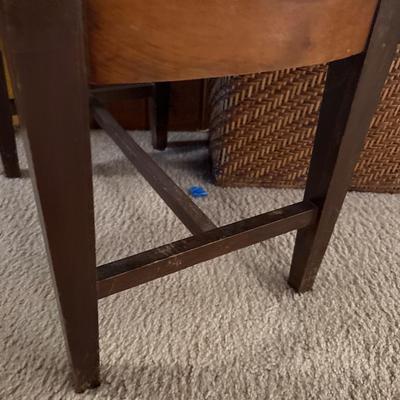 Sale Photo Thumbnail #313: See pics. Stool: 23x14x17. Hamper (top isn’t hinged 16x12x23