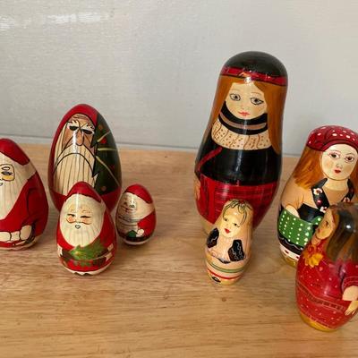 2 sets of nesting dolls
