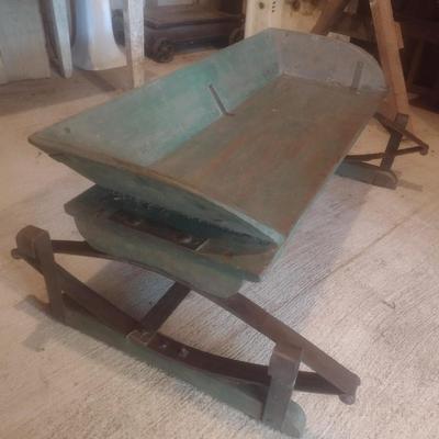 Vintage Buckboard Wagon Sitting Bench with Spring Mount