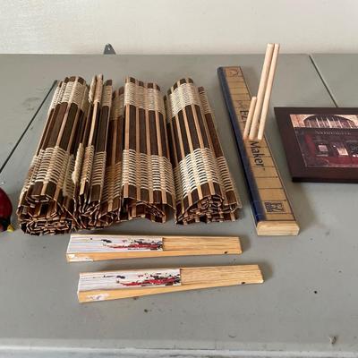 Bow maker, bamboo, decor, fans, and bird