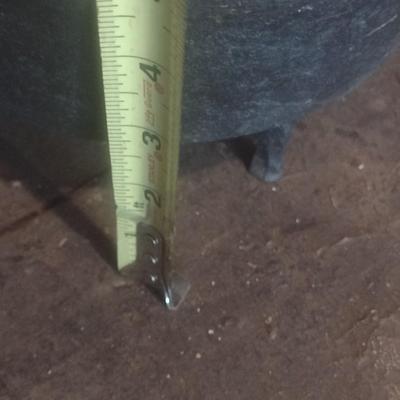 Antique 9" Cast Iron Tripod Pan