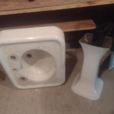 Vintage Cast Iron Single Basin Pedestal Sink Two Piece