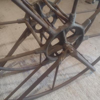 Vintage Metal Hose Reel