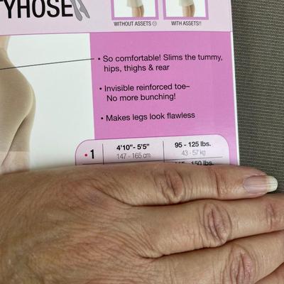 Assets by Spanx Shaping Pantyhose Size 1 Nude