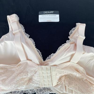 2 New Dreamfit Bralettes Size 3XL