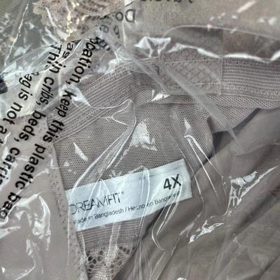 2 New Dreamfit Bralettes Size 4 XL