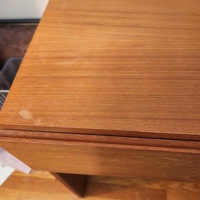 Danish Teak Vanity by Vinde Mobelfabrik Made in Denmark 128 32x18x30