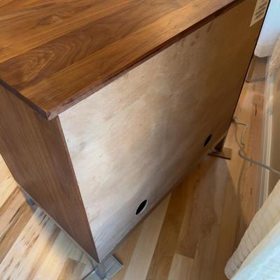 Sale Photo Thumbnail #156: Very good condition. Measures: 34 Across  X 32 Deep X " Tall  with Brushed Stainless Base. Please Bring Moving Help and Packing Blankets. 