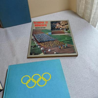 Sale Photo Thumbnail #299: DANG! All in German about German Teams. 