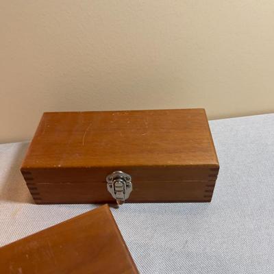 Sale Photo Thumbnail #357:  AWESOME! You can keep things in there! 11 x 5 x 4" 