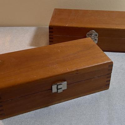 Sale Photo Thumbnail #356:  AWESOME! You can keep things in there! 11 x 5 x 4" 