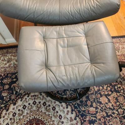 Gray Stressless J.E. Ekornes A/S Ikornnes Made in Norway Mid Century