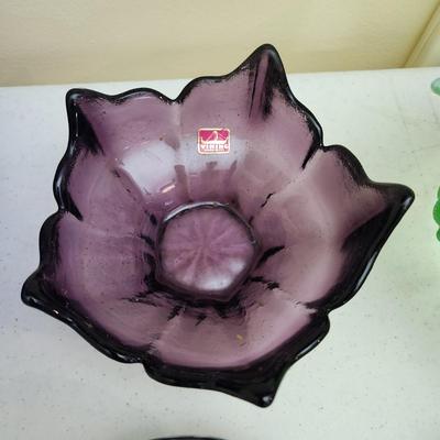 Lot Mixed Colored Glassware Bowls Dishes L.E. Smith Mt. Pleasant Cobalt Blue, Green, Westmoreland Diamond Point Slag , Viking Purple.