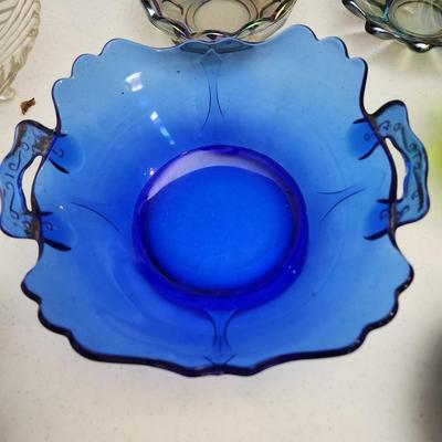 Lot Mixed Colored Glassware Bowls Dishes L.E. Smith Mt. Pleasant Cobalt Blue, Green, Westmoreland Diamond Point Slag , Viking Purple.