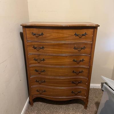 Dixie French Provincial 6-Drawer Chest