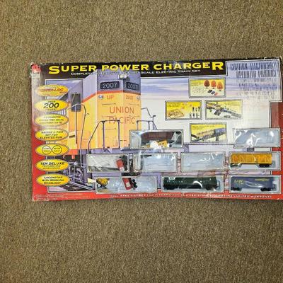 Super Power Charger Complete HO Scale Electric Train Set - Unopened