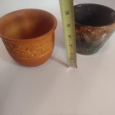 Set of Three Pottery Vases Includes Robinson Ransbottom Roseville, OH