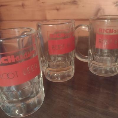Collection of Assorted Vintage Painted and Advertising Drinking Glasses Includes Richardson Root Beer and Smurfs, Other