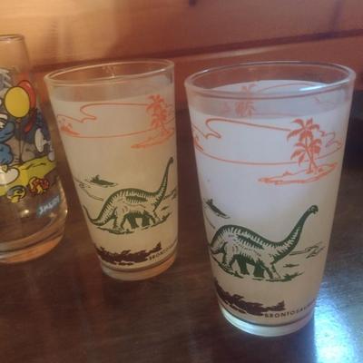 Collection of Assorted Vintage Painted and Advertising Drinking Glasses Includes Richardson Root Beer and Smurfs, Other