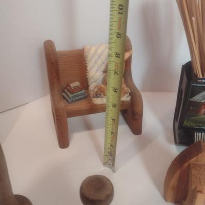 Assortment of Rustic Home Decor Items Includes Corn Husk Dolls and Other