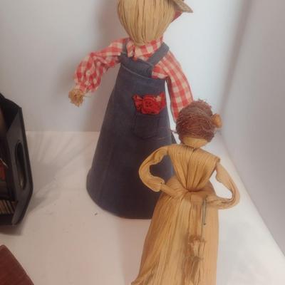 Assortment of Rustic Home Decor Items Includes Corn Husk Dolls and Other