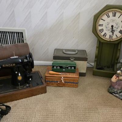 Sale Photo Thumbnail #51: vintage singer sewing machine