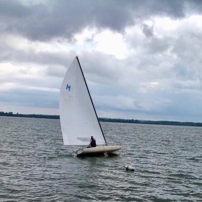 Sale Photo Thumbnail #508: Sailboat includes one sale, battens, covered, and trailer. Hoping to get more pictures this week.