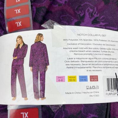 New DKNY Women’s Purple Velour PJ Set XL
