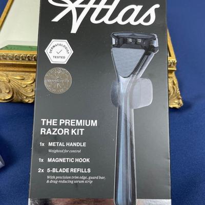Men’s House of Atlas Razor Kit, Jack Black, Kiehl’s