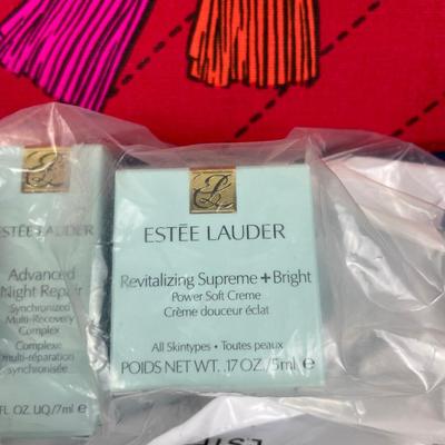 New Estee Lauder 4 piece Skincare Set