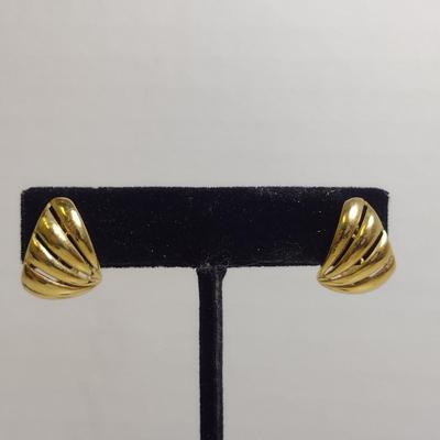 14 Karat Yellow Gold Post Earrings- Approx Total Weight 4.4 Grams (#42)