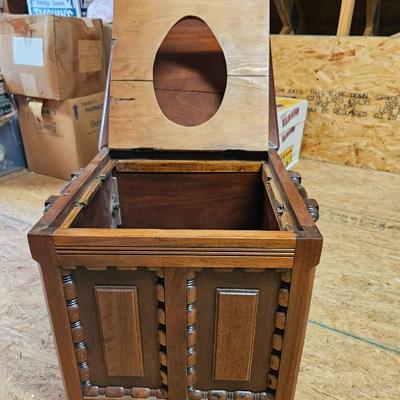 Antique Commode with Thunder Mug