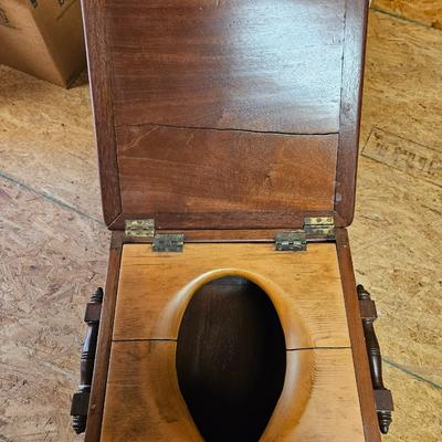 Antique Commode with Thunder Mug