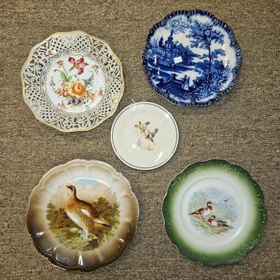 Lot of 5 Decorative Plates Including Lenox