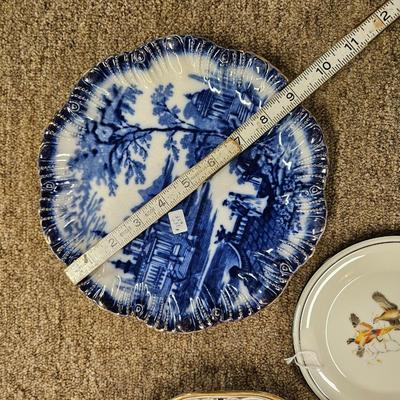 Lot of 5 Decorative Plates Including Lenox