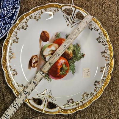 Lot of 5 Decorative Plates Including Orrefors